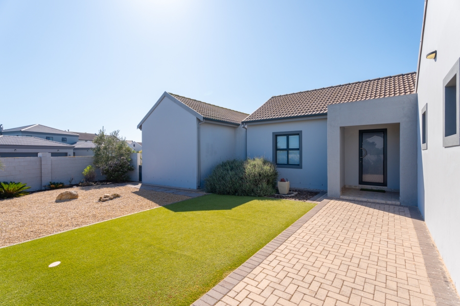 3 Bedroom Property for Sale in Country Club Western Cape